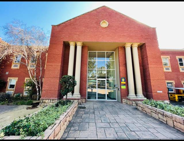 434M² OFFICE TO LET IN FOURWAYS